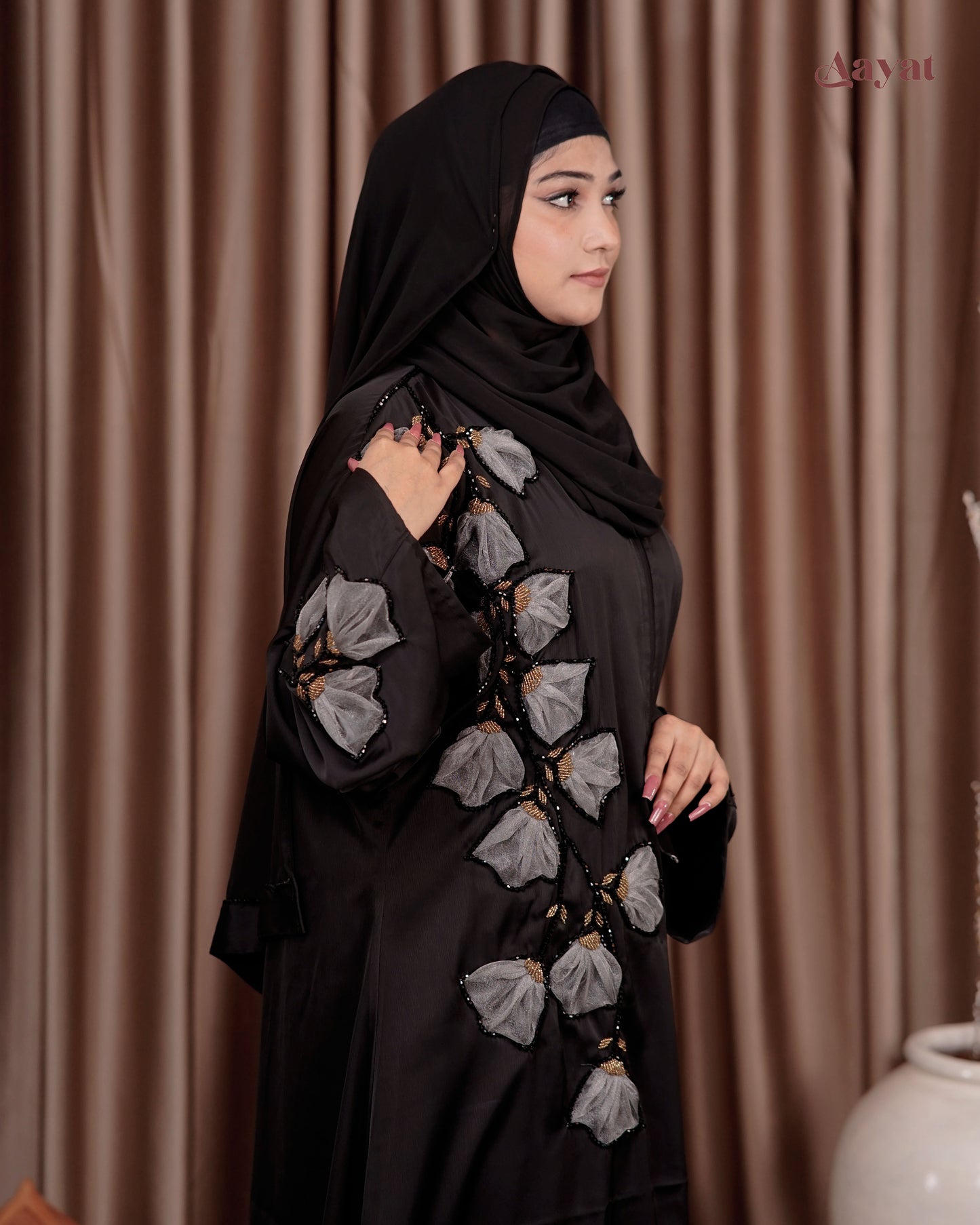 Tassel Handcrafted Abaya