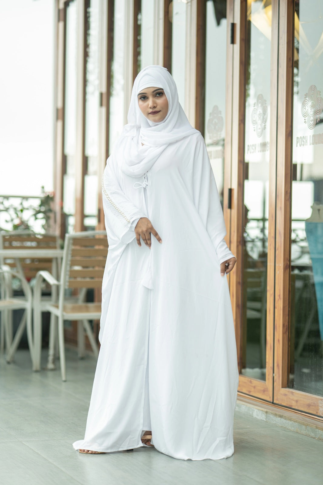 Pearl Tie Abaya