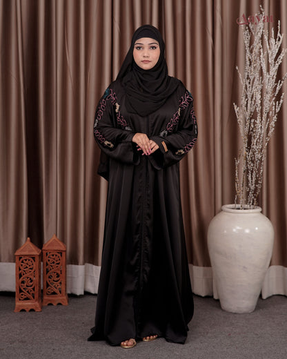 Zehra Nooré Handcrafted Abaya